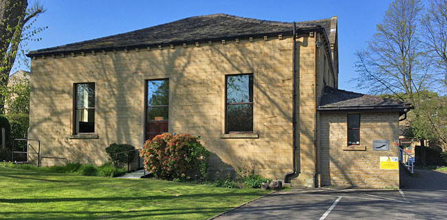 Friends Meeting House, Paddock